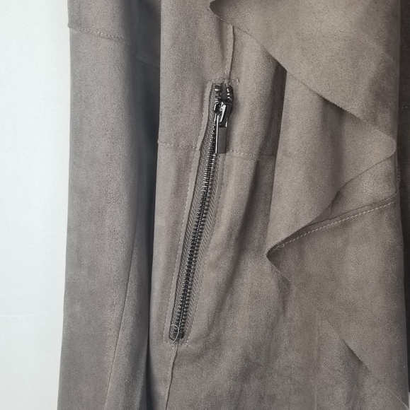 Bagatelle Faux-Suede Draped Jacket - Picture 8 of 9